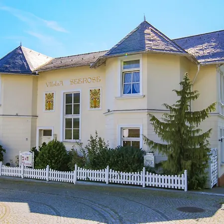 Villa Seerose Ruegen-3