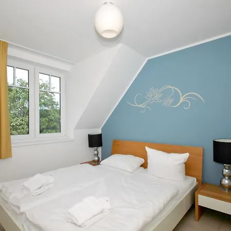 Rex Rugia Ferienwohnung 28-6 mit gratis Sauna- und Schwimmbadnutzung im AHOI Sellin-2