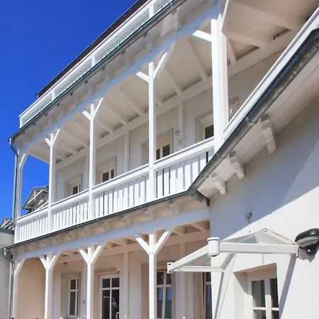 Haus Strandeck FeWo 07 mit gratis Nutzung vom AHOI Erlebnisbad und Sauna in Sellin-2