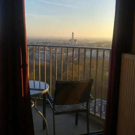 Hotelturm-3