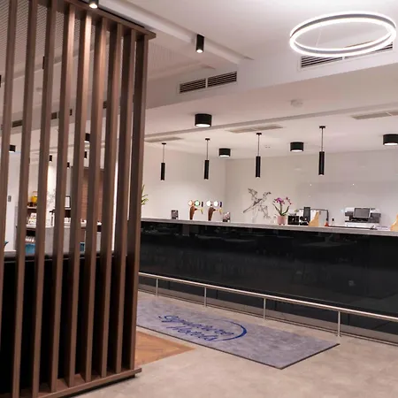 Signature Hotel Skarv-2