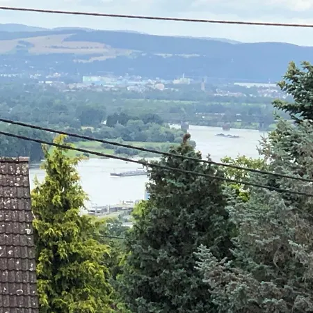 Helle moderne Ferienwohnung, Nähe Koblenz am Rhein-3
