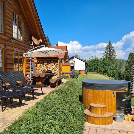 Luxus-Ferienhaus Blockhaus Chalet Nr 2 Toplage am Feldberg mit Sauna, Outdoor-Hottub, Kamin auf 1300m üM-3
