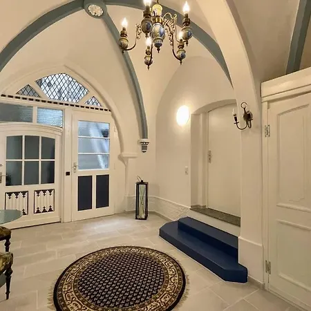 Villa Einhorn: Altstadt Loft mit privater Terrasse-2