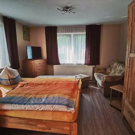 Ferienbungalow im Igelbau-2