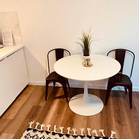 Gästehaus zur Uni Klinik Exklusives Apartment mit Küche und Badezimmer-3