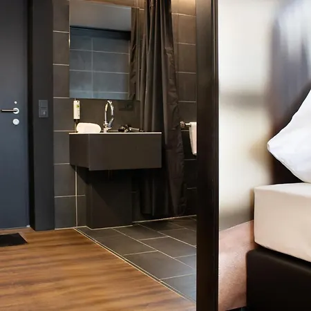 Ts Hotel By Wmm Hotels-3