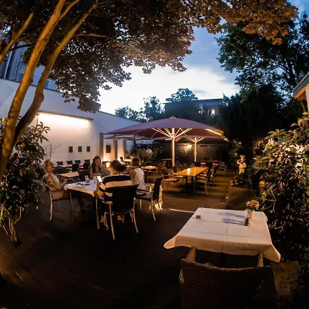 Hotel Arkade-3