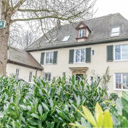 Stadt Villa-2