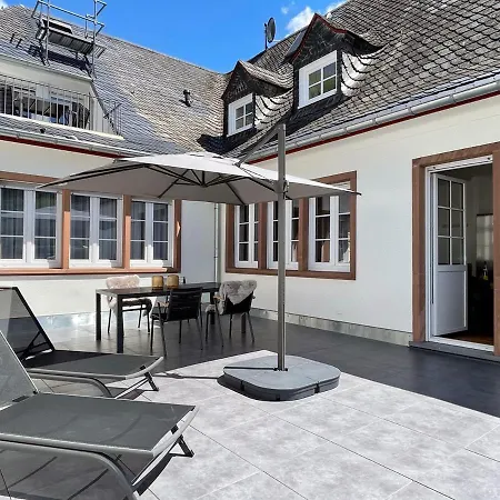 Villa Burglay Ferienwohnungen mit und ohne Sauna-2