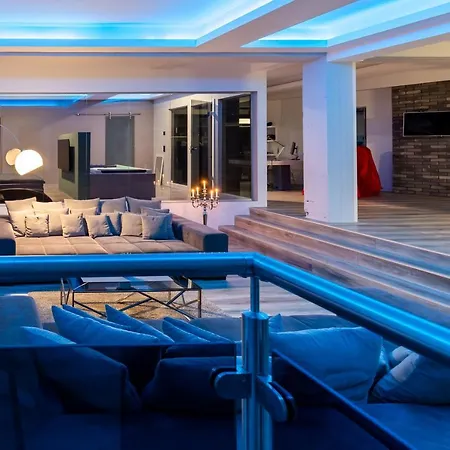 Loft mit Whirlpool Sauna Kino nähe Wolfsburg-2