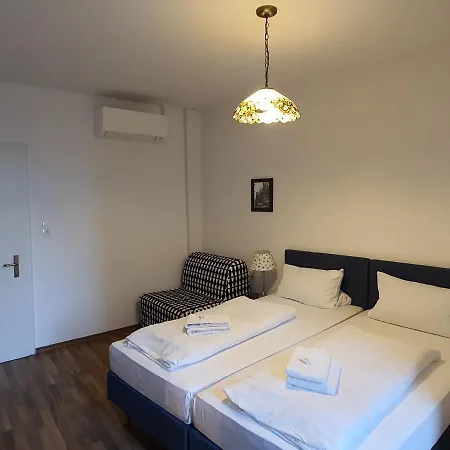 Hotel Pension Graf-3