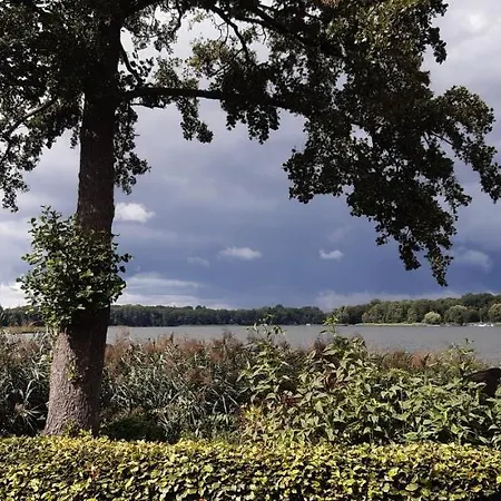 Bungalow Idylle Am See-2