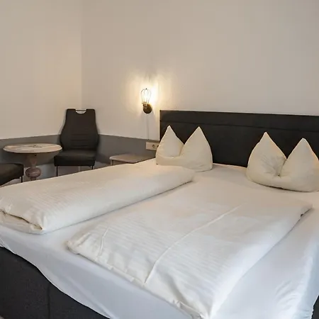 Hotel Garni Jägerhof-3