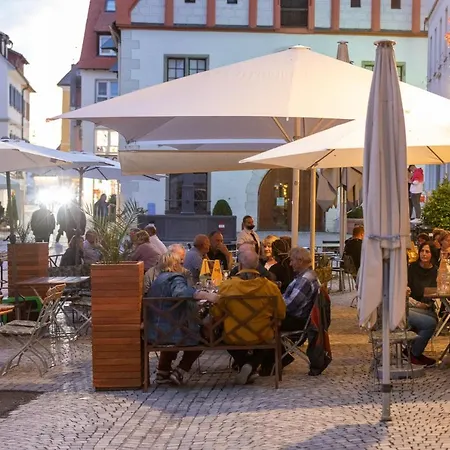Hotel Restaurant Grüner Baum und Altes Tor-2