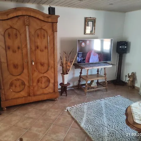 Ferienwohnung Mitwitz Kronach Neustadt Coburg - Erholung, Wandern uvm. sehr ruhig gelegen-3