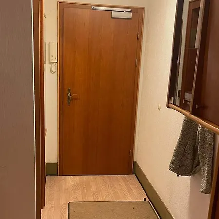One Room Apartment In Bergisch Gladbach-2