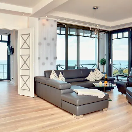 Villa Claire - Meerblicksuite "Sunrise Queen"-3