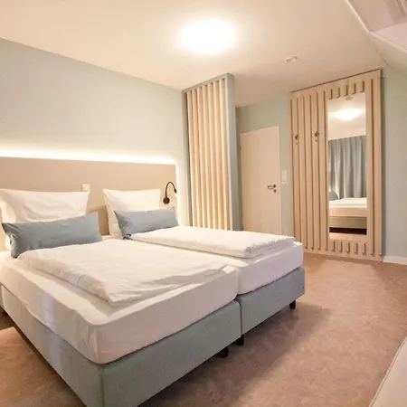 Hotel Garni Goldener Anker-3