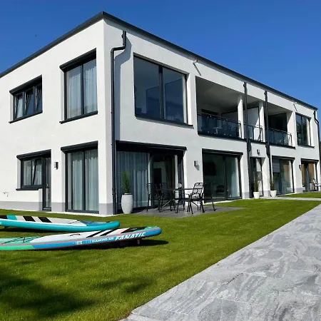 Apartments Saaldorf-Ferienhaus mit 6 separaten Apartments 45qm-120qm-2