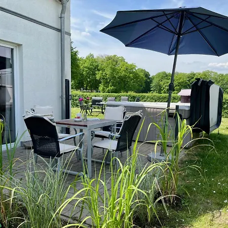 Blick ins Grüne- Premium-FeWo-3