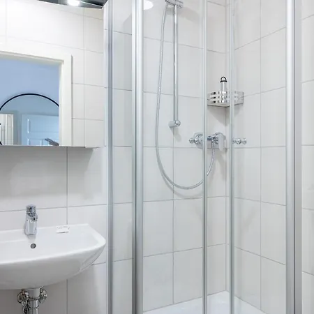 Johouse Apartment 7-3