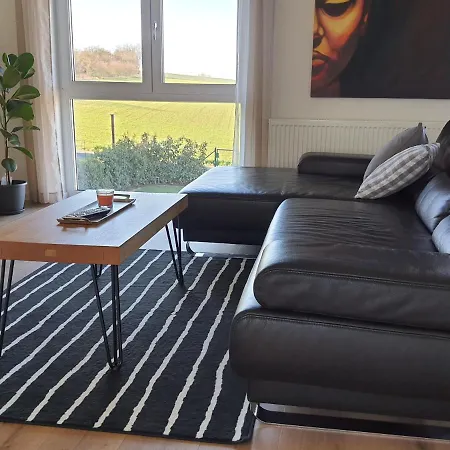 Charmante Ferienwohnung 100 qm-3