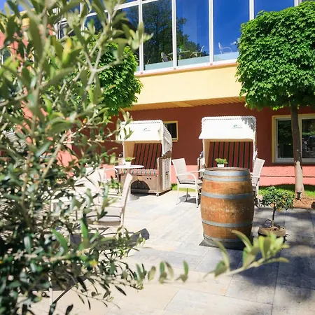 Hotel Wald und See-3