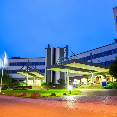 Park Inn by Radisson Lübeck-2