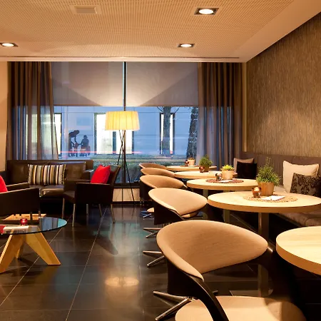 Vienna House Easy By Wyndham Stuttgart Vaihingen-3