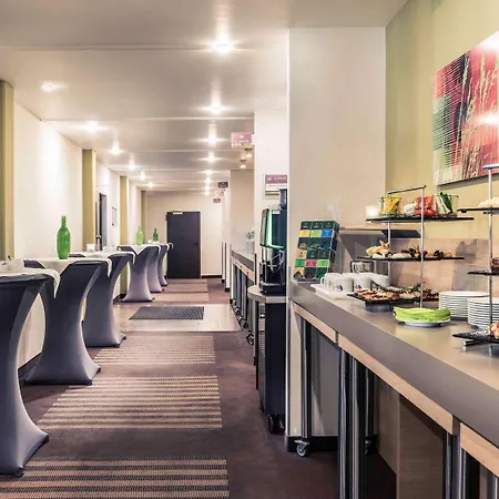 Mercure Hotel Duesseldorf Airport-3