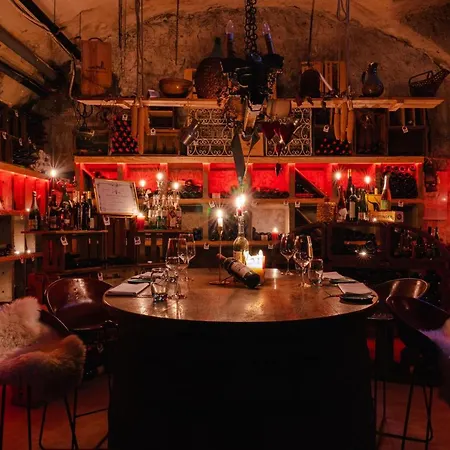 Ott's Hotel Weinwirtschaft&Biergarten Weil am Rhein/Basel-2