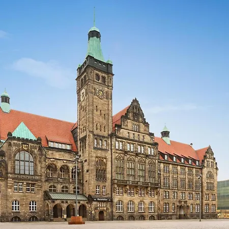 Super 8 By Wyndham Chemnitz-3