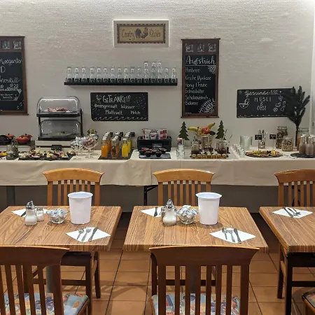 Rheinauer Hof - bed&breakfast-3
