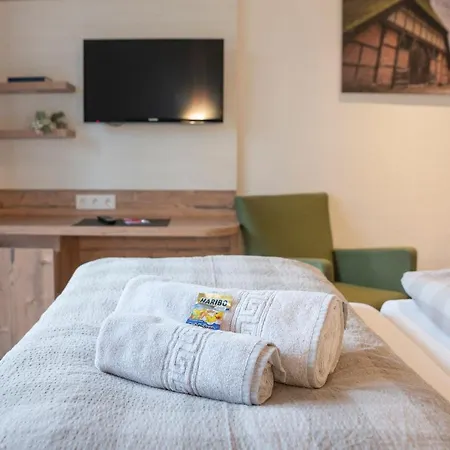 Hotel Am Deich-3