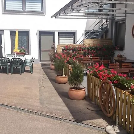 Hotel Kreuz-3