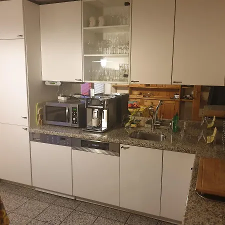 Wohnung für 4 Personen, 2 Schlafzimmer, 2 Parkplätze, WLAN-2