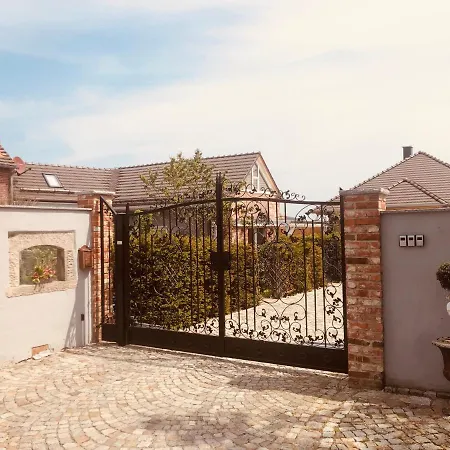 Alte Schmiede-3