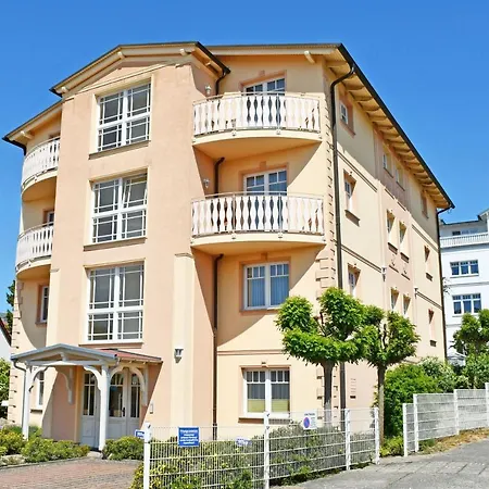 Villa Vitalis - Appartements und Wellness auf Rügen-3
