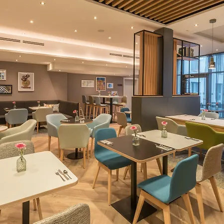 Holiday Inn - Munich Airport, an IHG Hotel-3