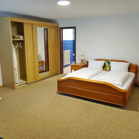 Alpen Hotel "Villa Bello"-3
