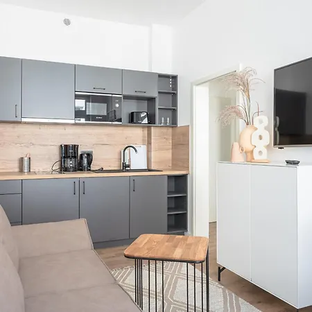 Johouse Apartment 10-2
