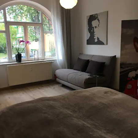 Ferienwohnung Jenaer Strasse-3