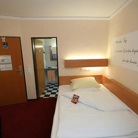Akzent Hotel Oberhausen-3