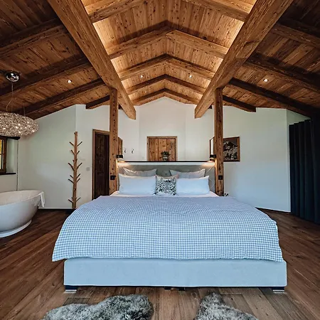 Chalet Alpin mit privatem Whirlpool und Sauna-3