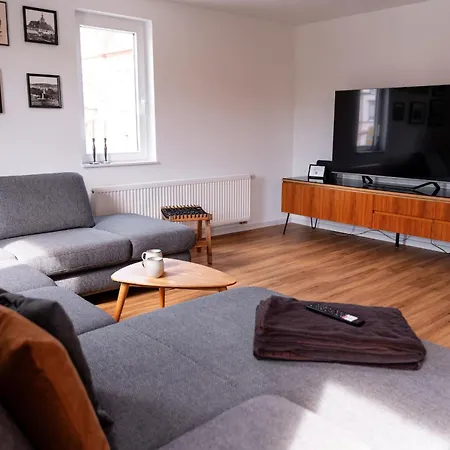 Zentrale Maisonette-Wohnung in TBB-3