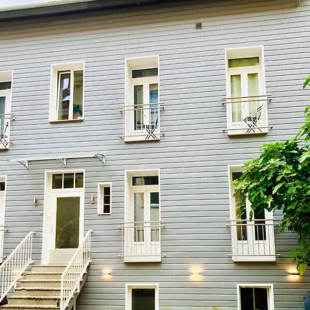 Living At Saarpartments - Adultsonly - Business & Holiday Homes With Kitchen For Long- And Short Term Stay, 3 Min To St Johanner Markt And Points Of Interest-2