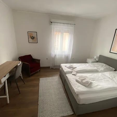 Swan Rooms-3