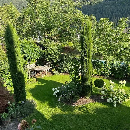 York Cottage Garden-2