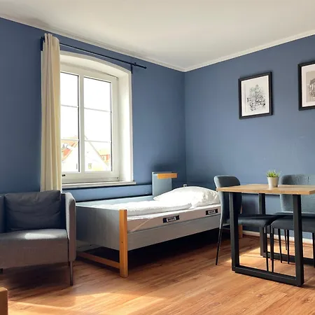 Blue Doors Hostel KTV-3